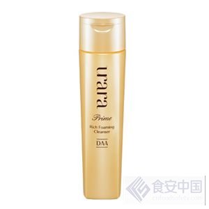 悠莱恒采之能精华洁面乳