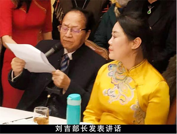 �廳ë����ϯ���� 128 �����ܺ������� ���˾�Ӣ�㷺��ע