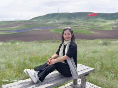 ī�Ϻ��� ��д���������黭��������ī�еĲ�Ů�黳