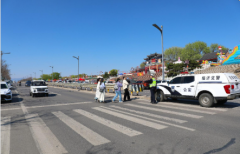 ɽ�����ؽ�������һ���ػ�����ƽ��·